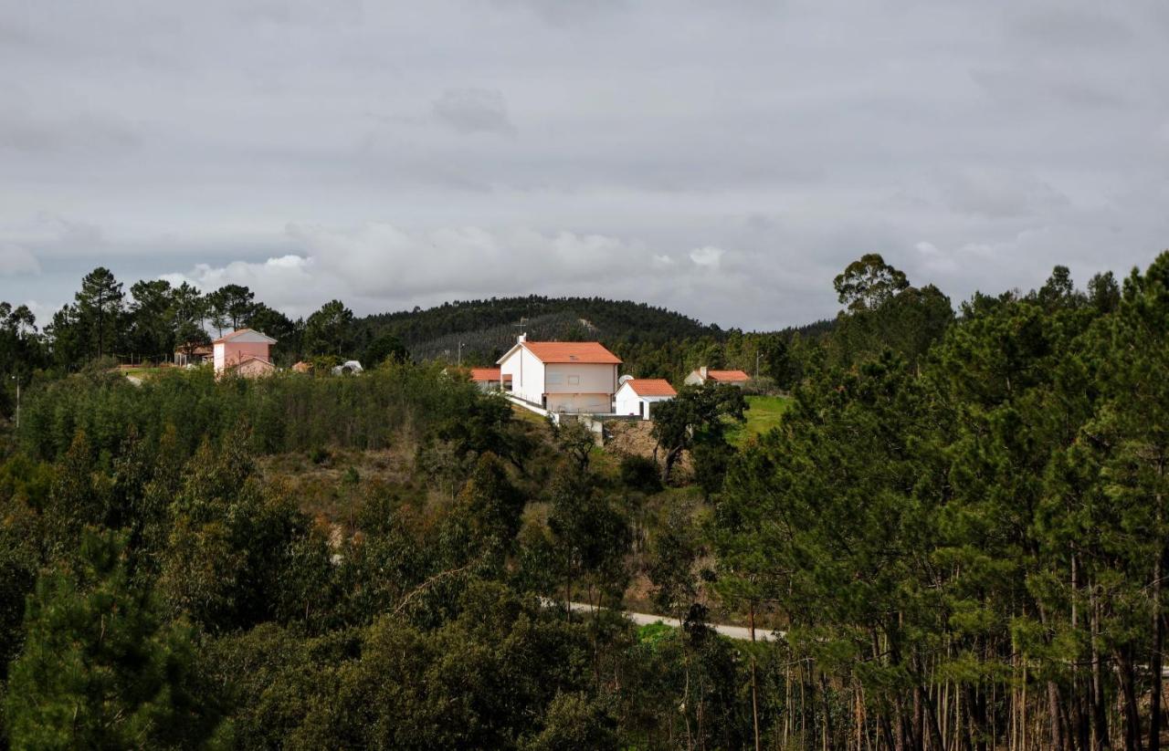 Quintinha Do Outeirinho Bed & Breakfast Soure Bagian luar foto