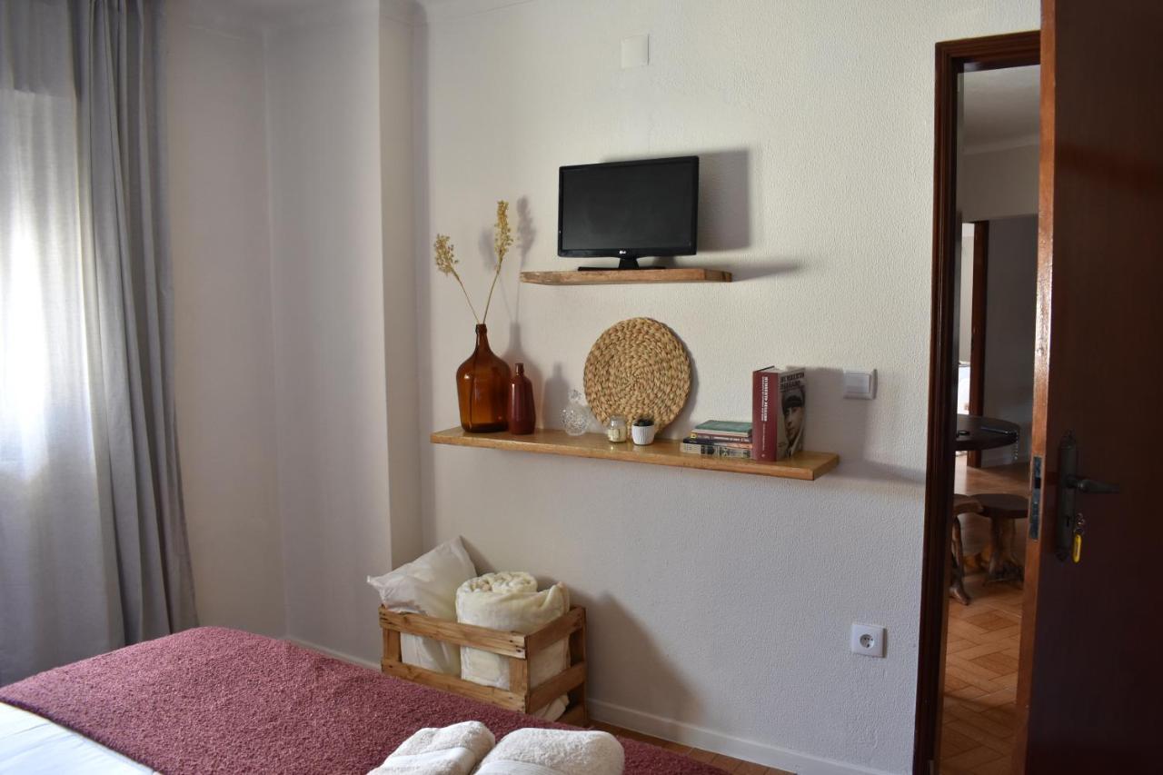 Quintinha Do Outeirinho Bed & Breakfast Soure Bagian luar foto